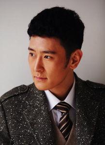 演员齐俊盛家庭背景