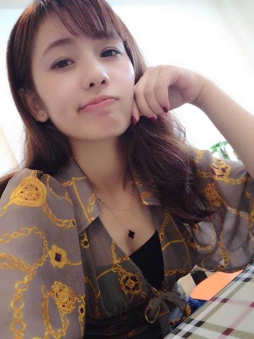 组图美女生活照,组图美女日常风采展示