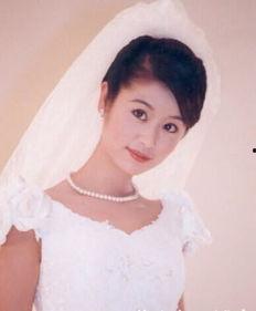 娱乐圈婚讯不断,明星夫妻档甜蜜升级